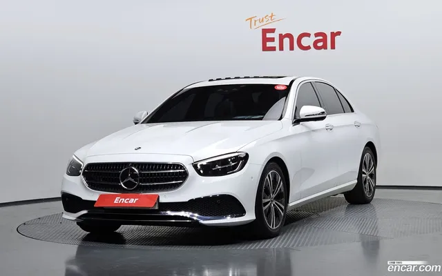 Mercedes-Benz E-Class (W213) E250 — миниатюра 1
