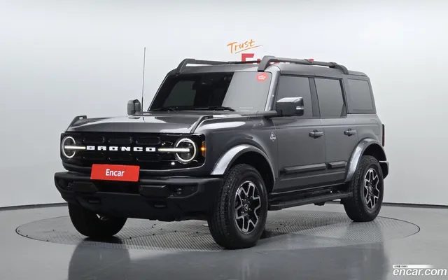 Ford 6 2.7 — миниатюра 1