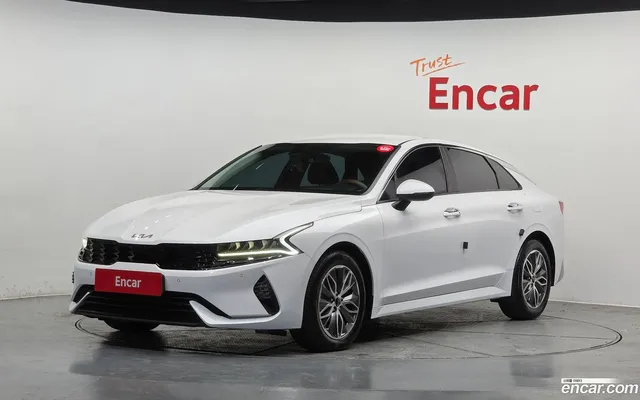 Kia K5 Hybrid — миниатюра 1