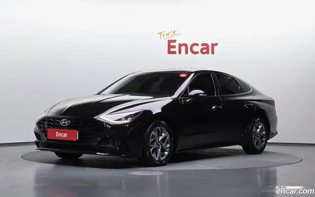 Hyundai Sonata (DN8) 2.0 — миниатюра 1