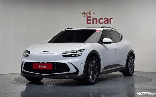 Genesis GV60 — миниатюра 1