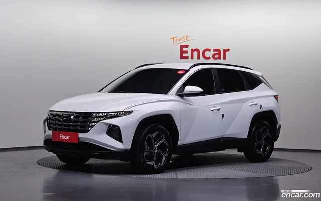 Hyundai Tucson (NX4) 2.0 2WD — миниатюра 1