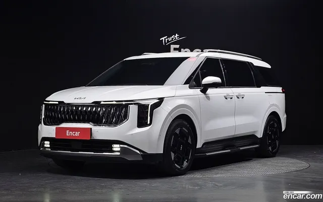 Kia Carnival 9 — миниатюра 1