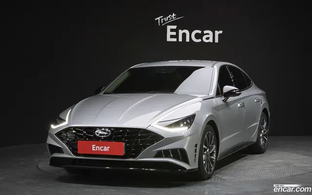 Hyundai Sonata (DN8) 1.6 — миниатюра 1