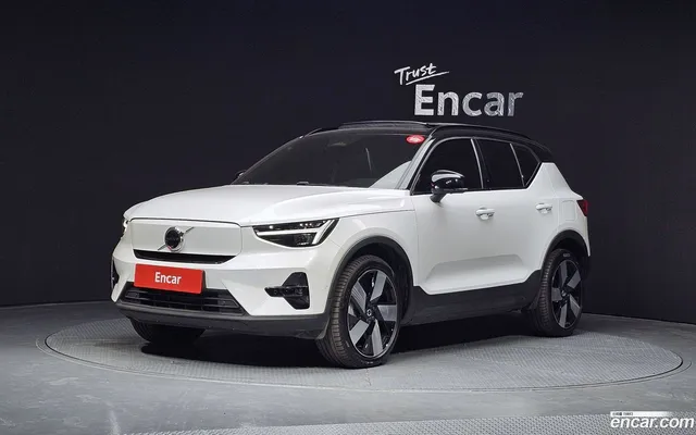 Volvo XC40 — миниатюра 1