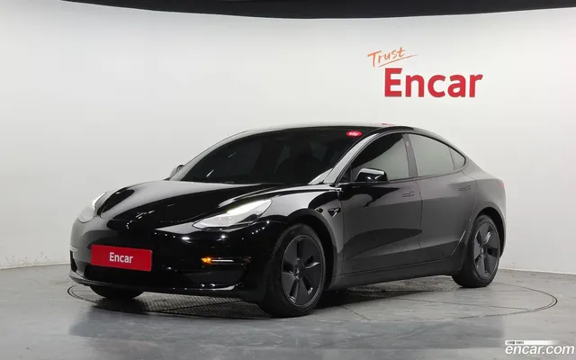 Tesla Model 3 AWD — миниатюра 1