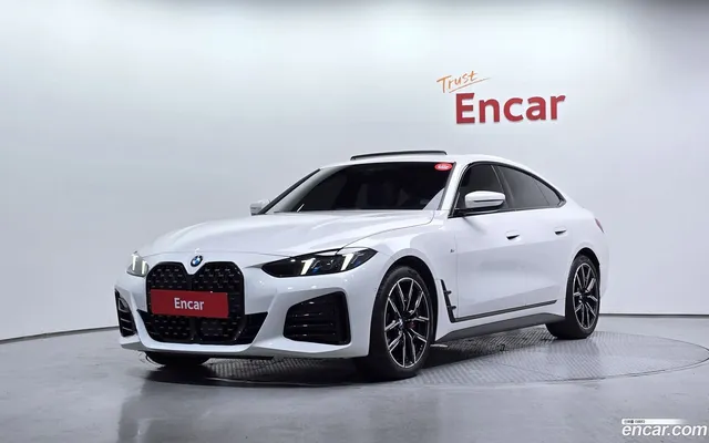 BMW 4 Series (G22) 420i M — миниатюра 1