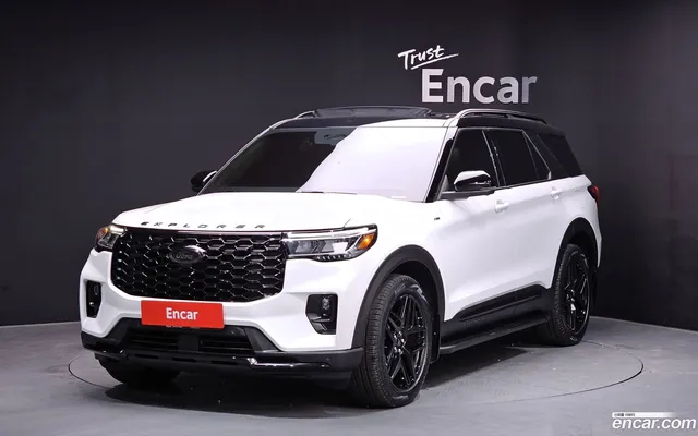 Ford Explorer 2.3 ST- 4WD — миниатюра 1