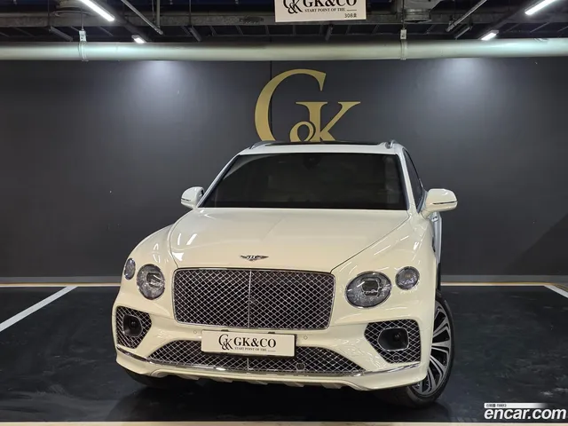 Bentley Bentayga 4.0 V8 — миниатюра 1