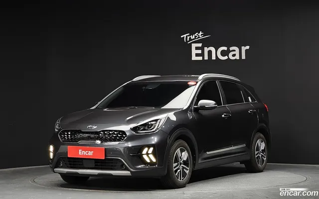 Kia Niro 1.6 HEV — миниатюра 1