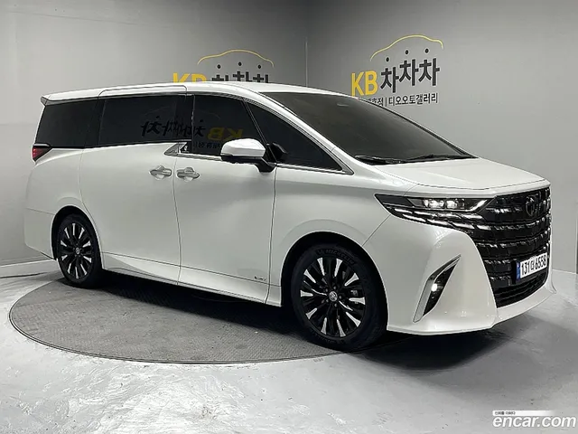 Toyota Alphard 2.5 HEV AWD — миниатюра 1
