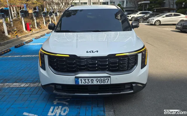 Kia Carnival 9 X Line — миниатюра 1