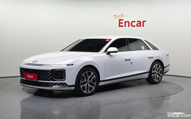 Hyundai Grandeur Hybrid (GN7) — миниатюра 1