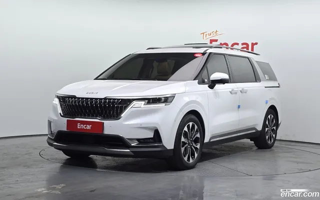 Kia Carnival 7 — миниатюра 1