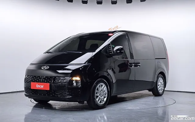 Hyundai Staria 4WD 11 — миниатюра 1