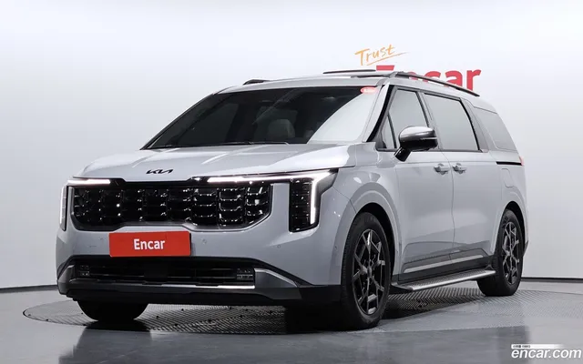 Kia Carnival 9 X Line — миниатюра 1