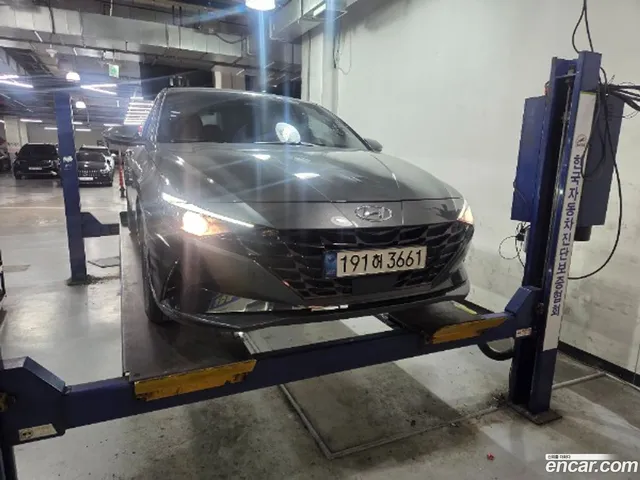 Hyundai Avante (CN7) 1.6 — миниатюра 1