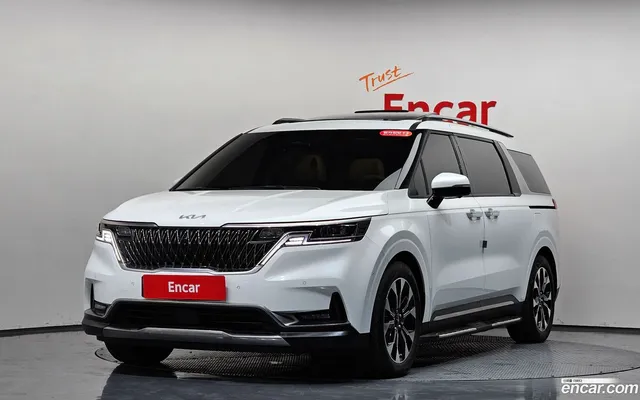 Kia Carnival 7 — миниатюра 1