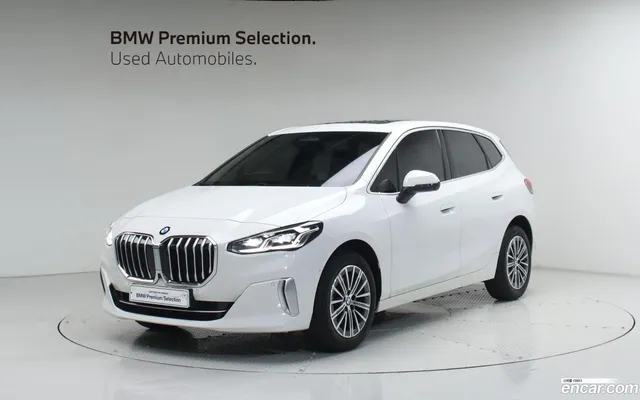 BMW 2 (U06) 220i — миниатюра 1