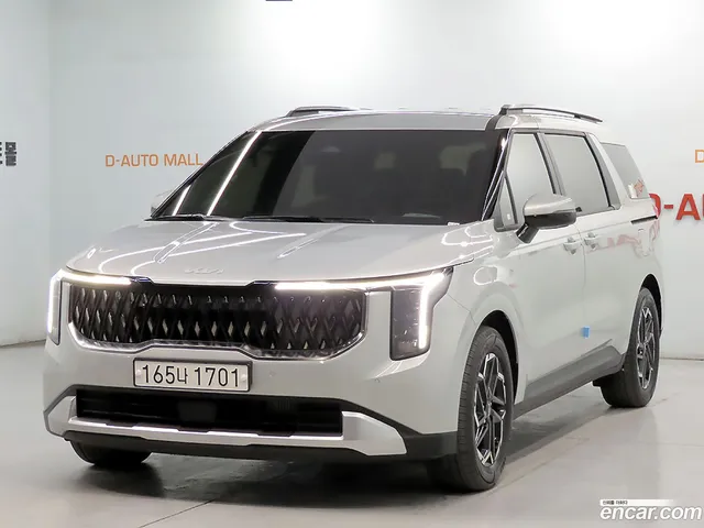 Kia Carnival 9 — миниатюра 1