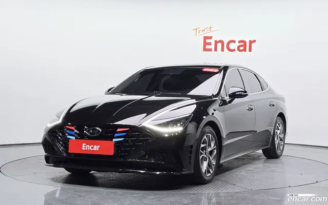 Hyundai Sonata (DN8) 2.0 — миниатюра 1