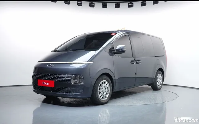 Hyundai Staria L3.5 5 — миниатюра 1