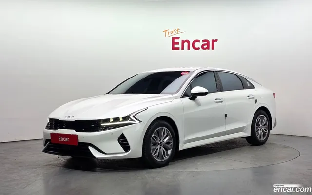 Kia K5 Hybrid — миниатюра 1