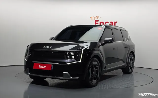 Kia EV9 4WD — миниатюра 1