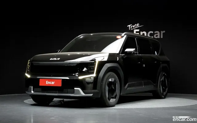 Kia EV9 4WD — миниатюра 1
