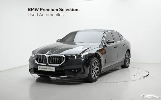 BMW i5 (G60) eDrive 40 — миниатюра 1