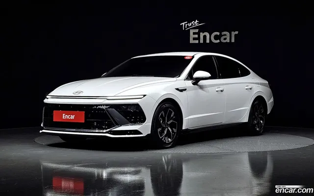 Hyundai (DN8) 1.6 — миниатюра 1