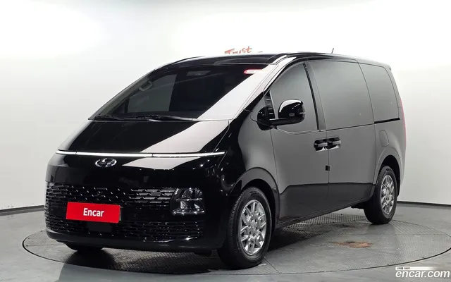 Hyundai Staria 3 — миниатюра 1