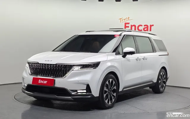 Kia Carnival 7 — миниатюра 1