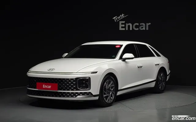 Hyundai Grandeur Hybrid (GN7) — миниатюра 1