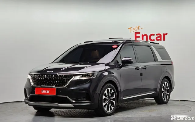 Kia Carnival 7 — миниатюра 1