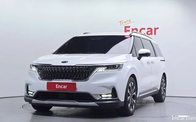 Kia Carnival 7 — миниатюра 1