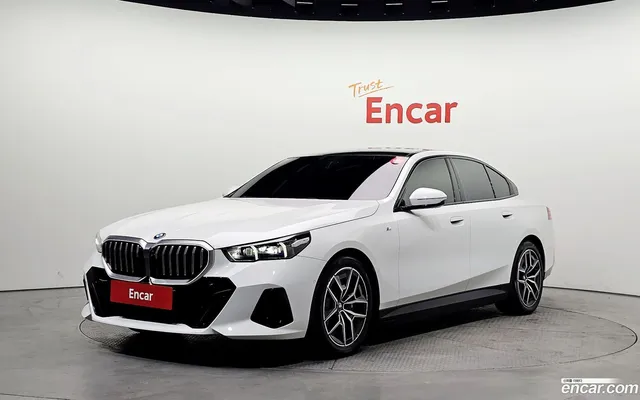 BMW i5 (G60) eDrive 40 M — миниатюра 1