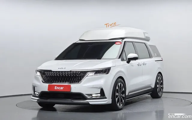 Kia Carnival 9 () — миниатюра 1