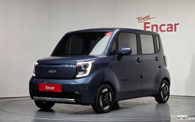 Kia EV — миниатюра 1