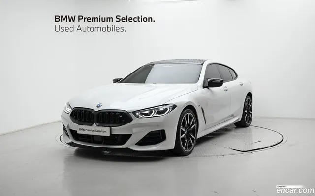BMW 8 (G15) M850i xDrive — миниатюра 1