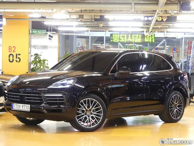 Porsche Cayenne (PO536) 3.0 — миниатюра 1