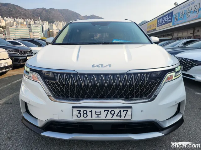 Kia Carnival 9 — миниатюра 1