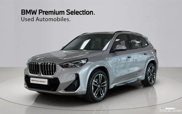 BMW X1 (U11) xDrive 20i M — миниатюра 1