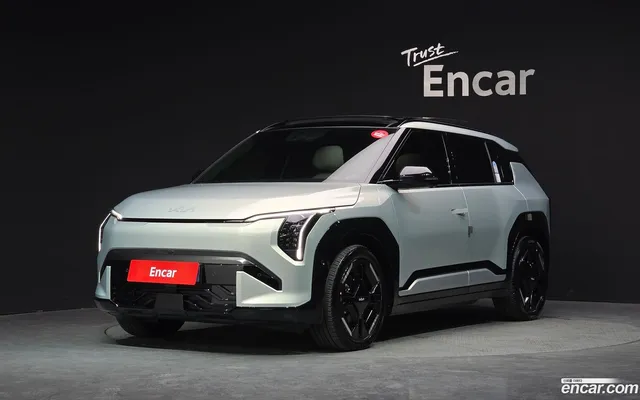 Kia EV3 2WD — миниатюра 1