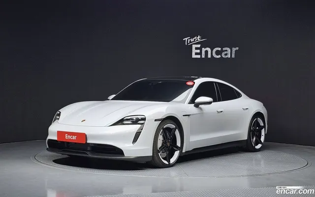 Porsche Taycan 4S — миниатюра 1