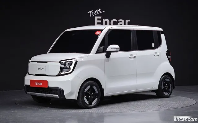 Kia EV — миниатюра 1