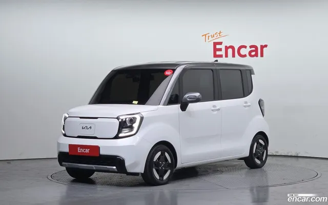 Kia EV — миниатюра 1