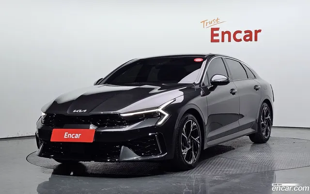 Kia K5 Hybrid — миниатюра 1