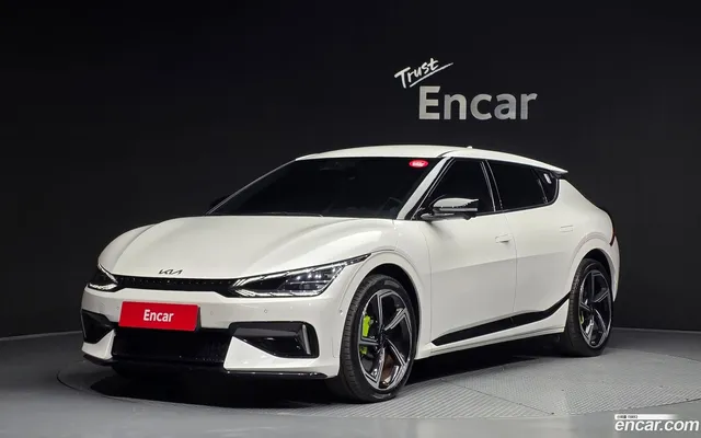 Kia EV6 GT 4WD — миниатюра 1