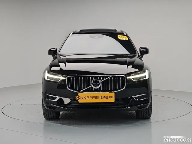 Volvo XC60 T8 — миниатюра 1